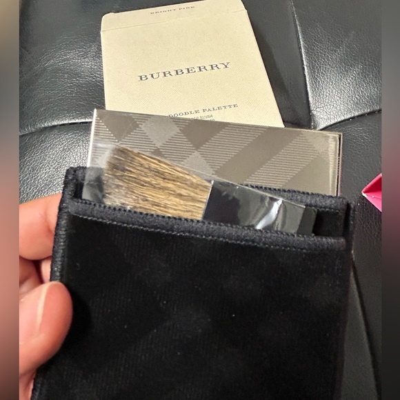 ***KEPT***Burberry Blush - Picture 4 of 7